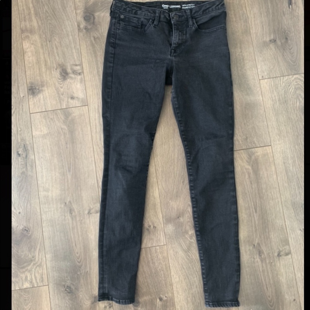 Black Gap Jeans